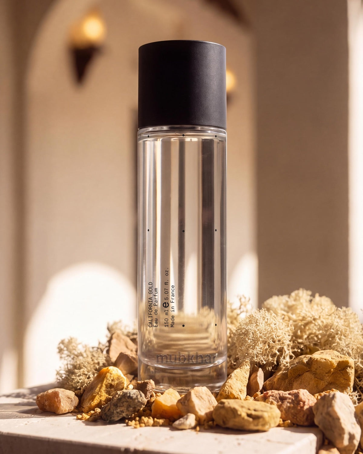 لقطة قريبة لعطر كاليفورنيا جولد
